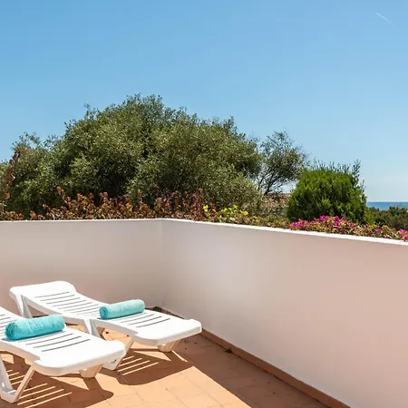 Angel סון קסוריגואה